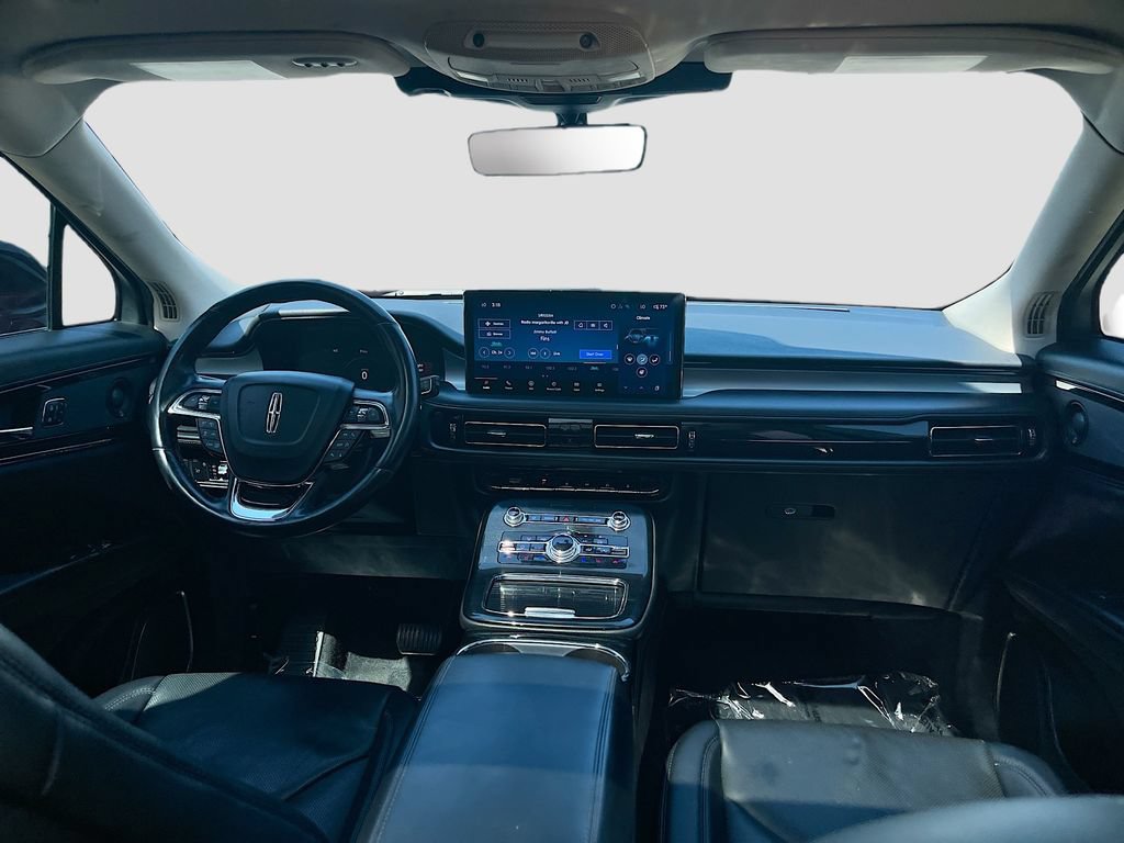 Used 2023 Lincoln Nautilus Reserve AWD/4WD image 24