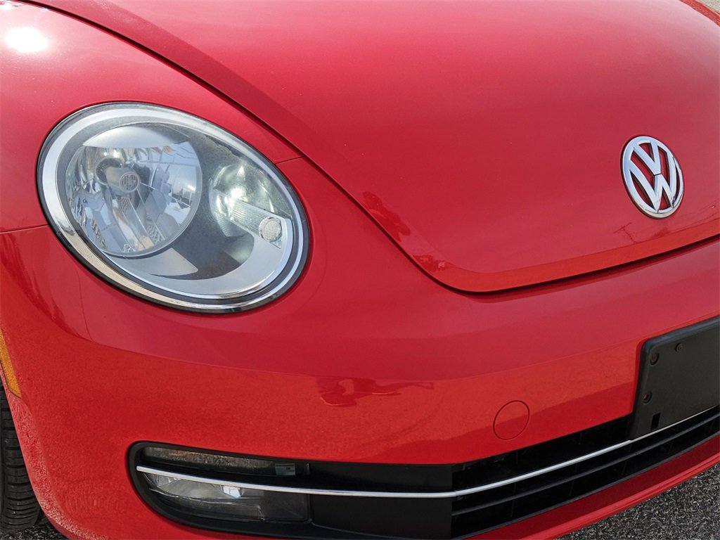 Used 2013 Volkswagen Beetle Turbo image 7
