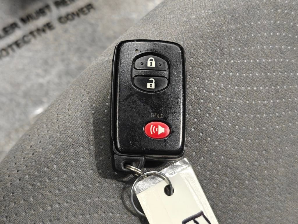 Used 2012 Toyota Prius Two image 12