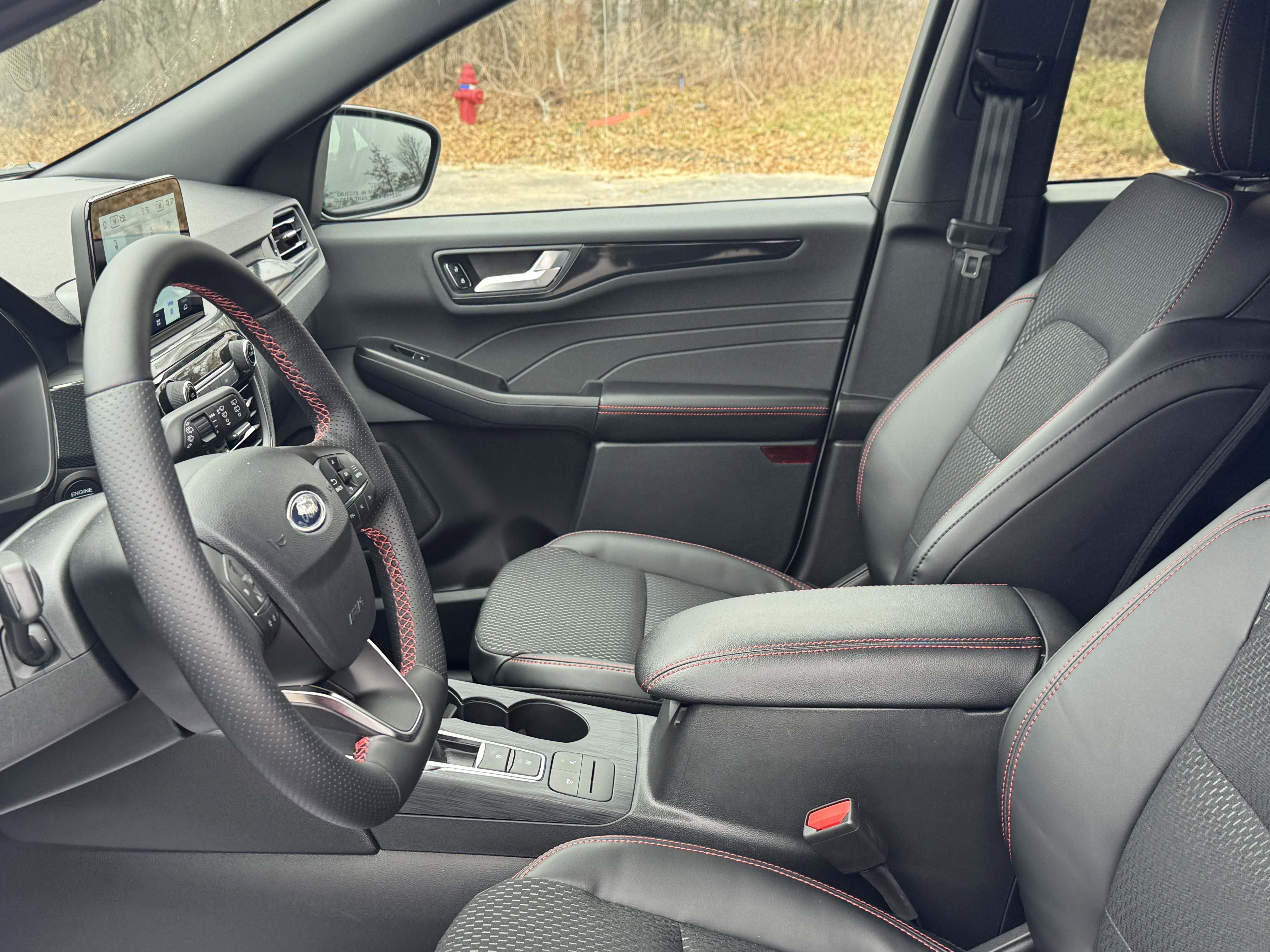 New 2026 Ford Escape ST-Line w/ Cold Weather Package image 13