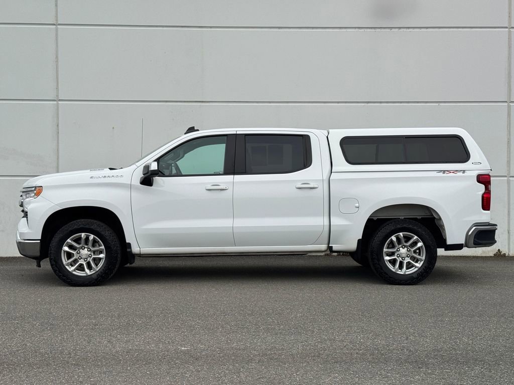 Used 2022 Chevrolet Silverado 1500 LT image 4