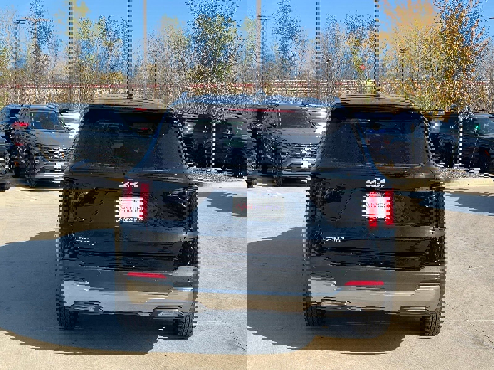 Used 2024 Kia Sorento S w/ Panoramic Sunroof Package image 11