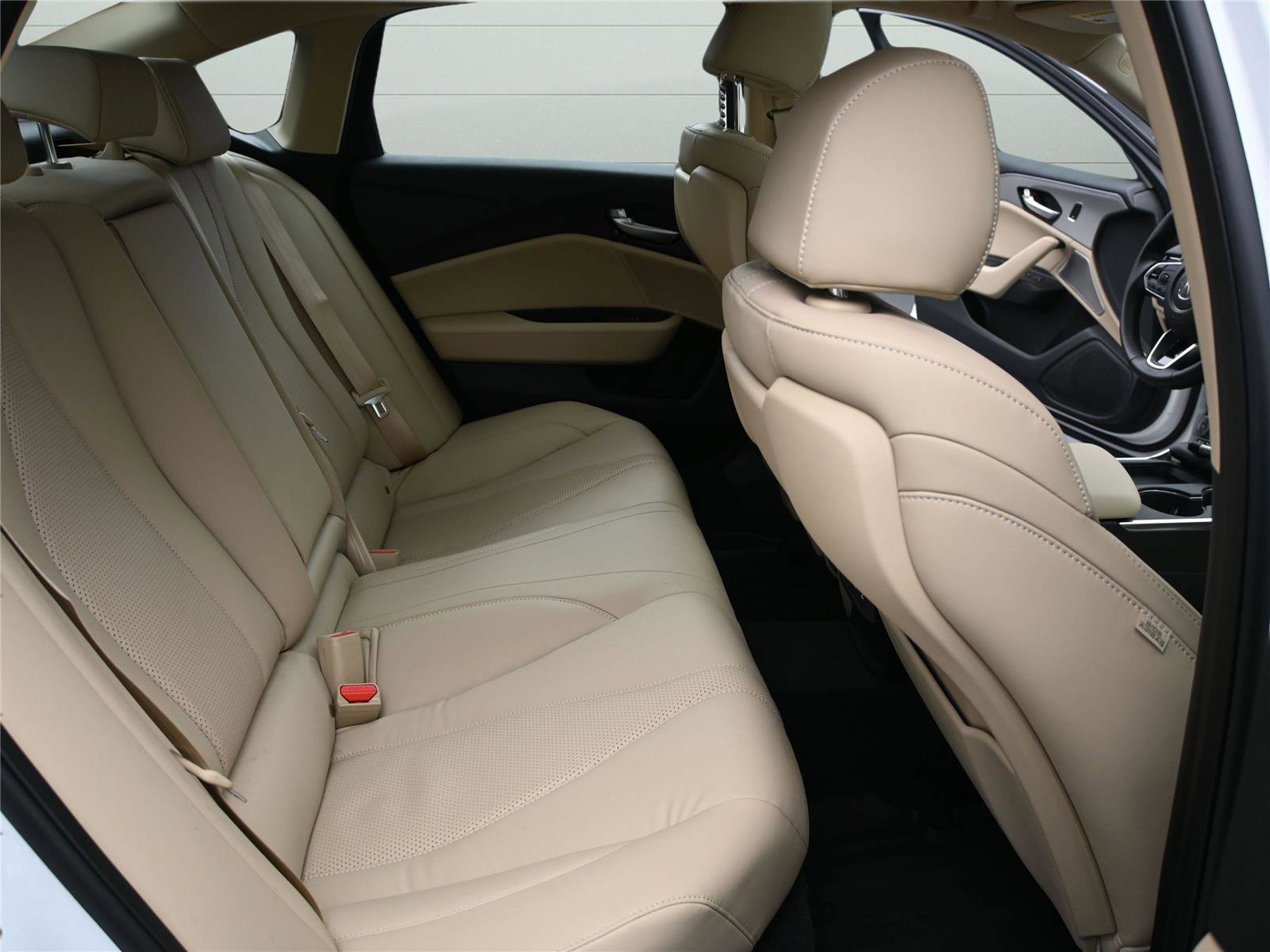 Certified 2025 Acura TLX w/ Technology Package image 20