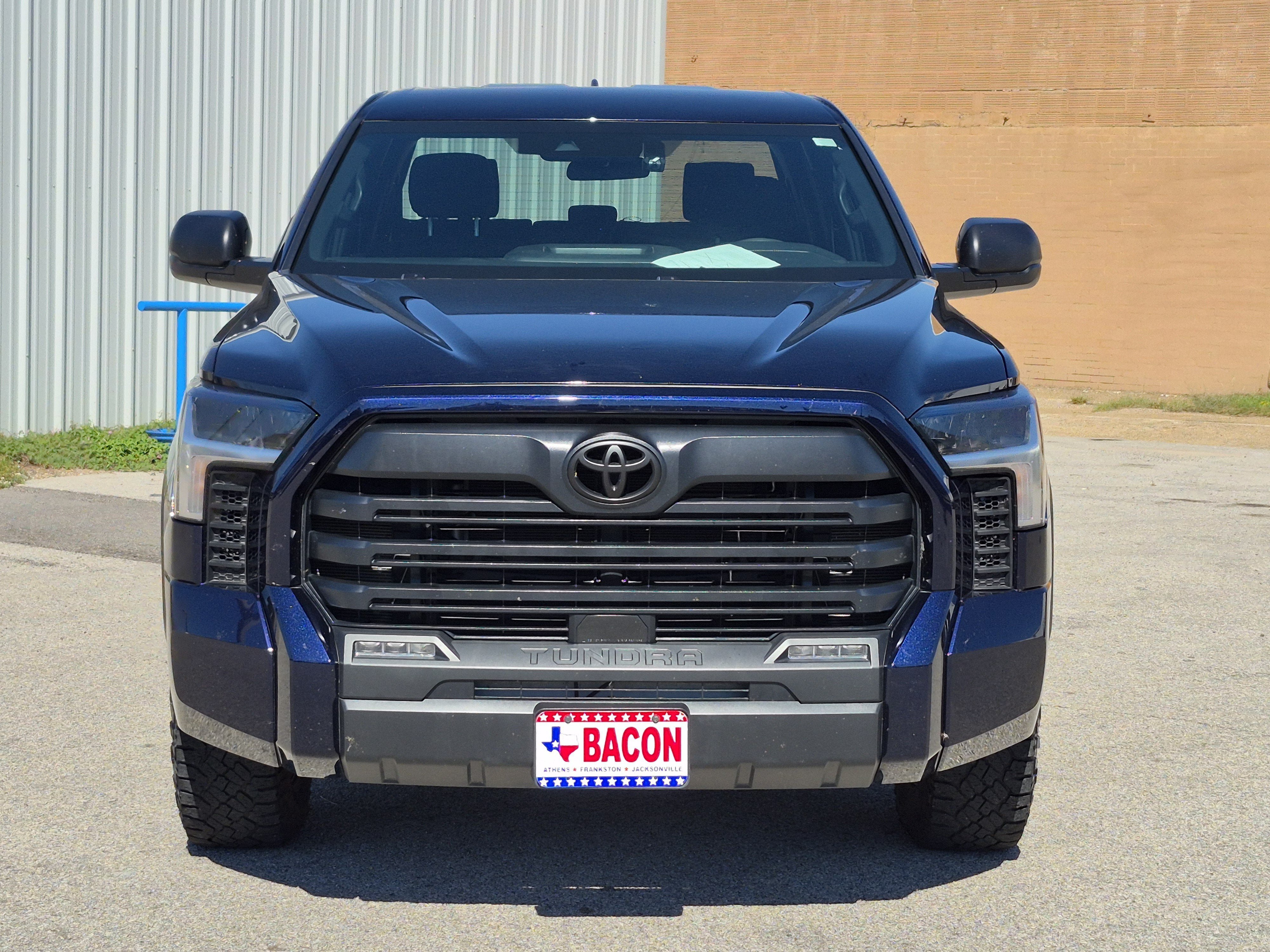 Used 2025 Toyota Tundra SR5 AWD/4WD image 2