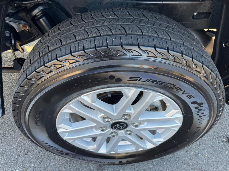 Used 2024 Toyota Tundra SR5 w/ SR5 Convenience Package image 33