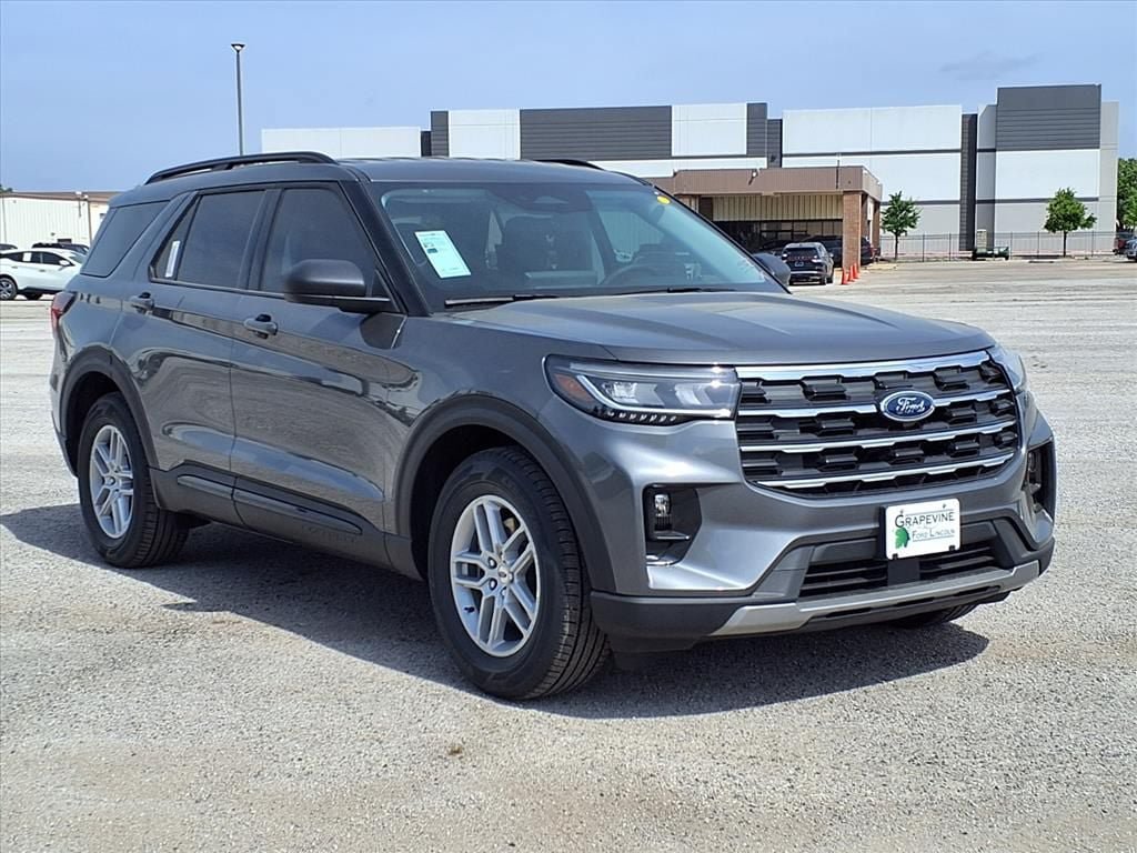 New 2026 Ford Explorer Active w/ Active Comfort Package RWD image 3