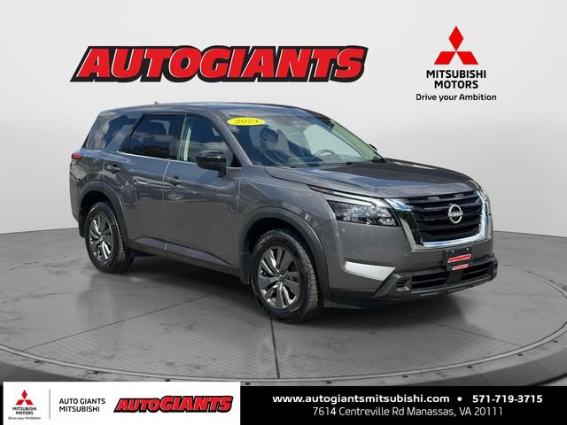Used 2024 Nissan Pathfinder S AWD/4WD image 1
