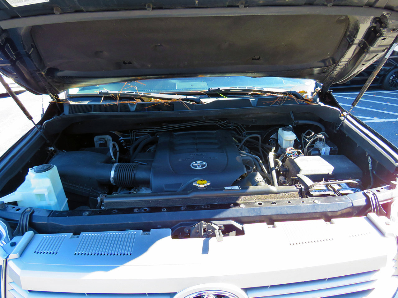 Used 2015 Toyota Tundra 1794 Edition image 33