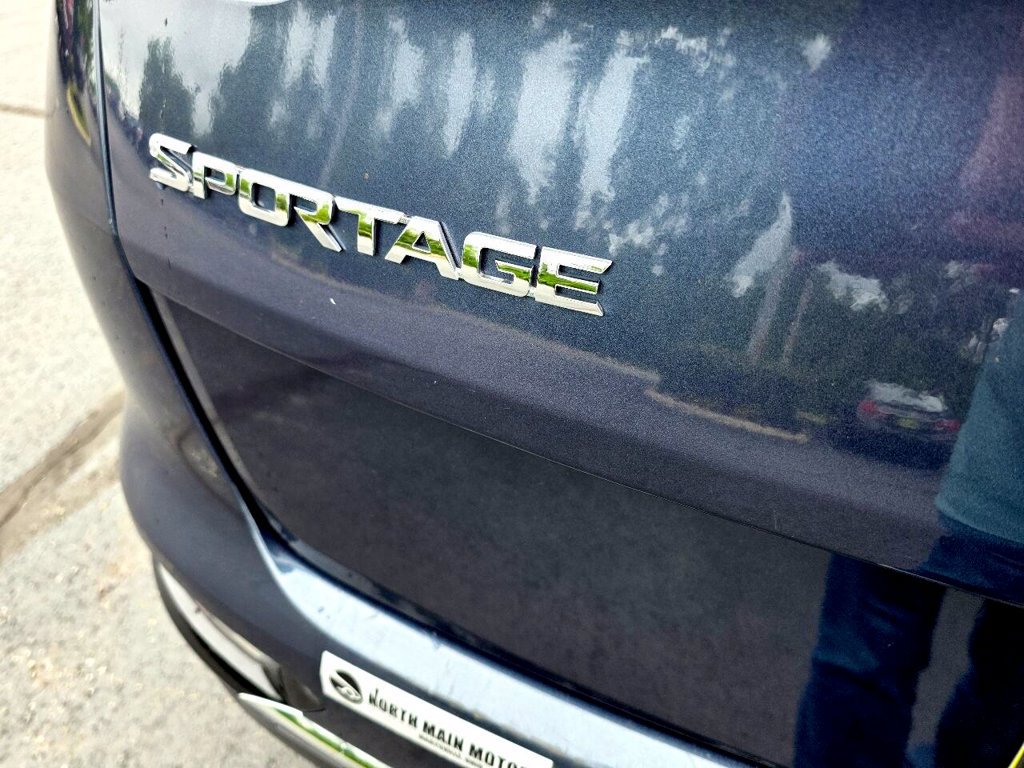 Used 2021 Kia Sportage LX FWD image 7