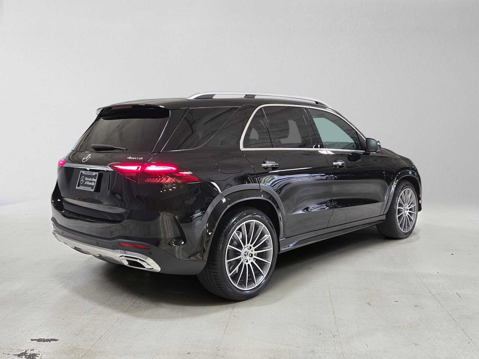 Used 2026 Mercedes-Benz GLE 450 4MATIC image 3
