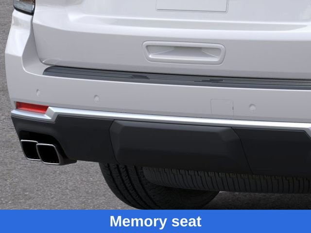 New 2025 Chevrolet Suburban High Country image 15