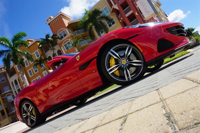 Used 2022 Ferrari Portofino M RWD image 37