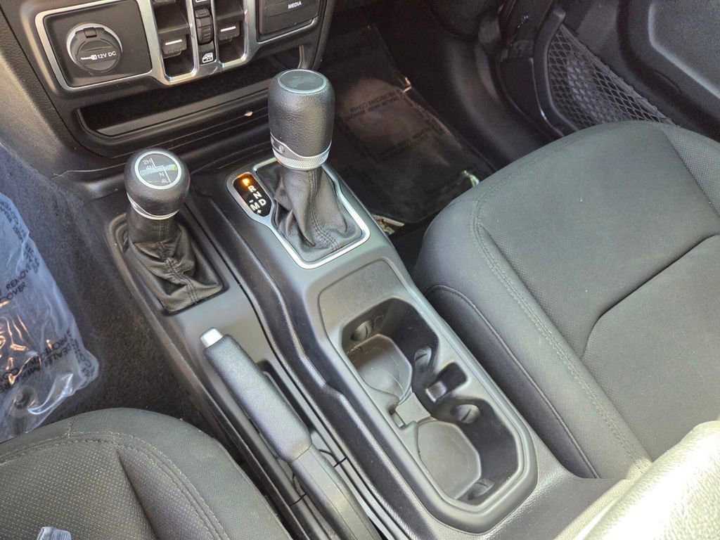 Used 2020 Jeep Wrangler Unlimited Sport S AWD/4WD image 26