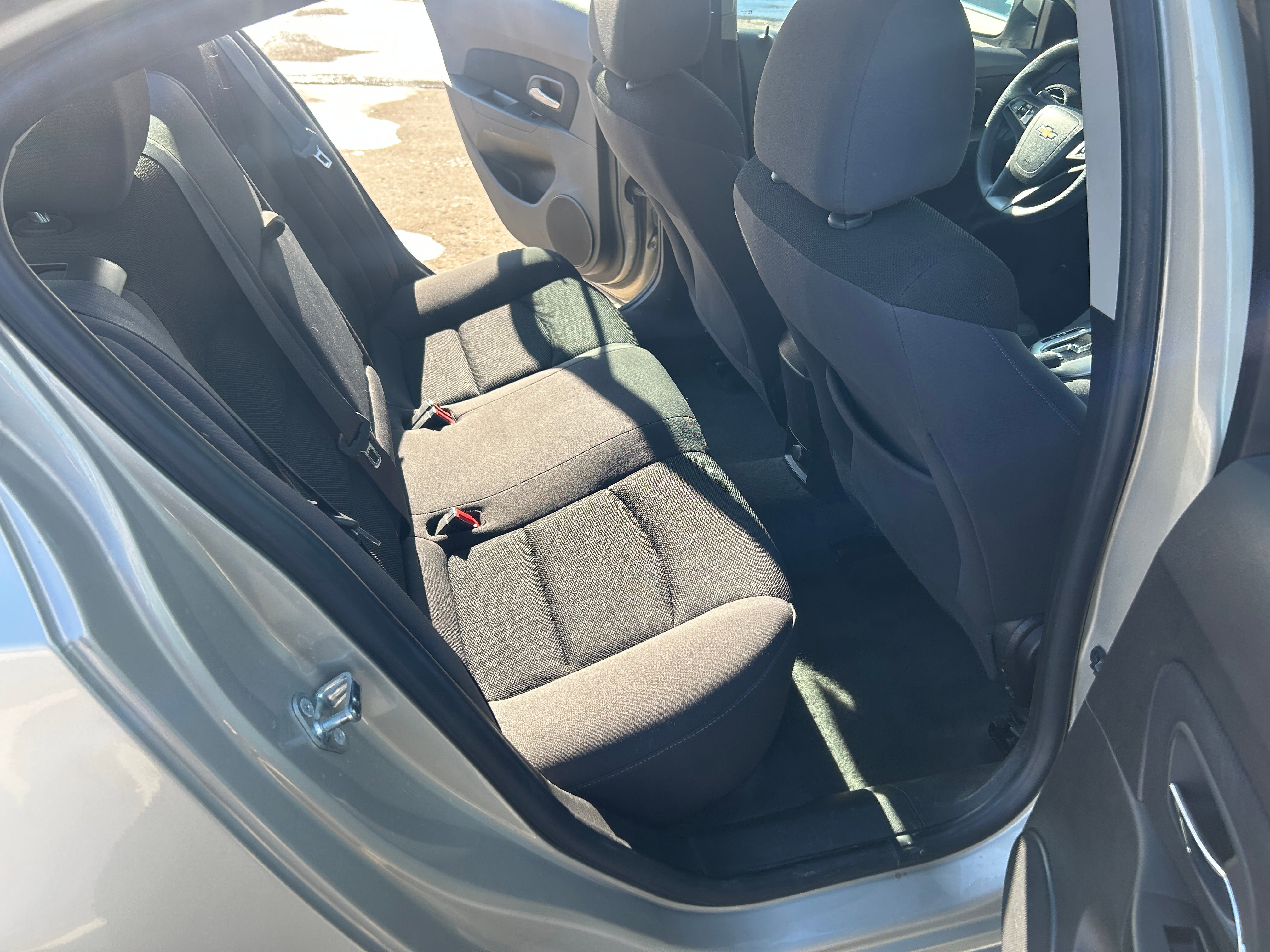 Used 2016 Chevrolet Cruze LT FWD image 30