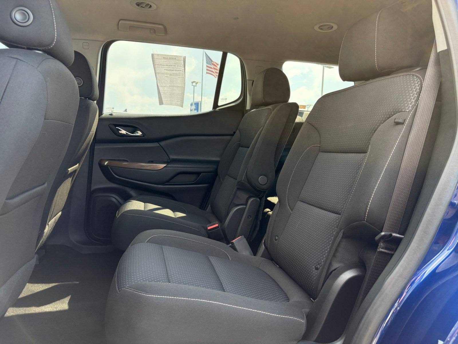 Used 2023 GMC Acadia SLE AWD/4WD image 16