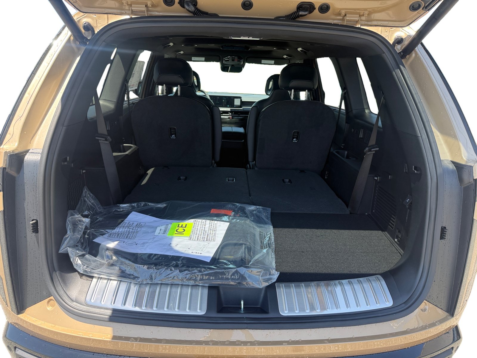 New 2027 Kia Telluride SX X-Pro AWD/4WD image 17
