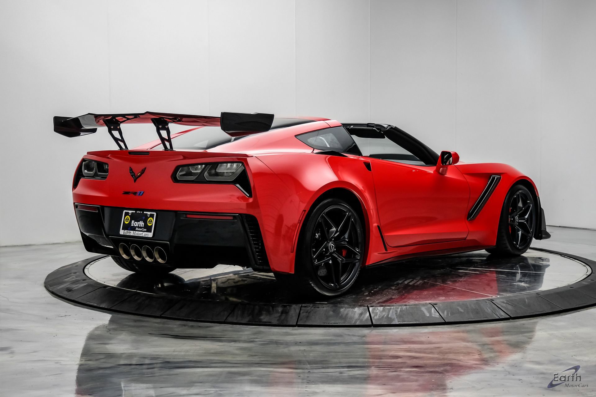 Used 2019 Chevrolet Corvette ZR1 RWD image 23
