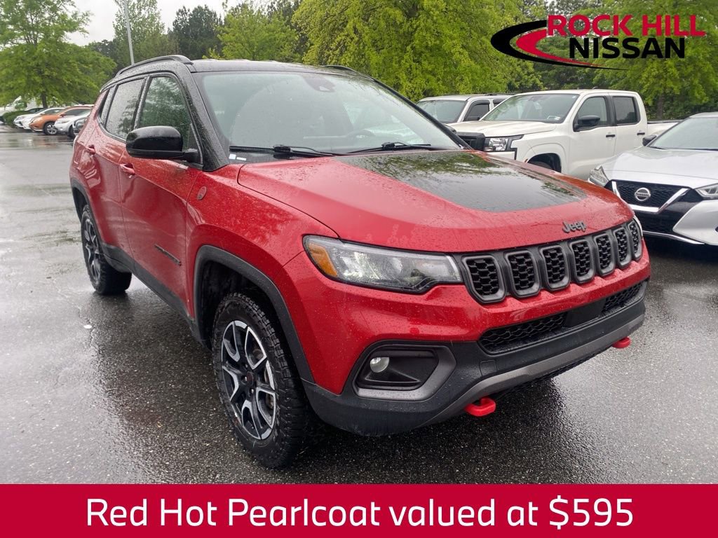 Used 2025 Jeep Compass Trailhawk