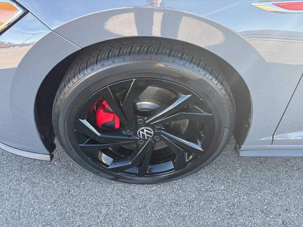 Used 2024 Volkswagen Jetta GLI Autobahn image 7