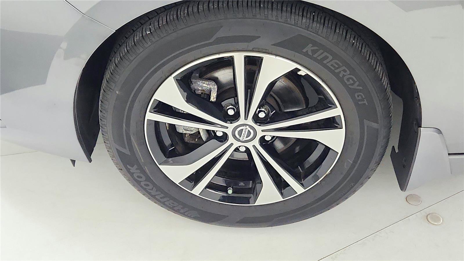 Used 2023 Nissan Sentra SV FWD image 27