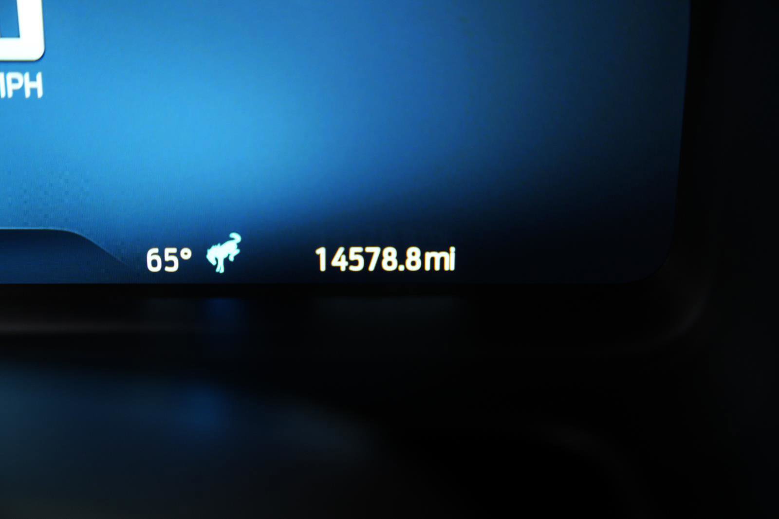 Used 2025 Ford Bronco Badlands image 32