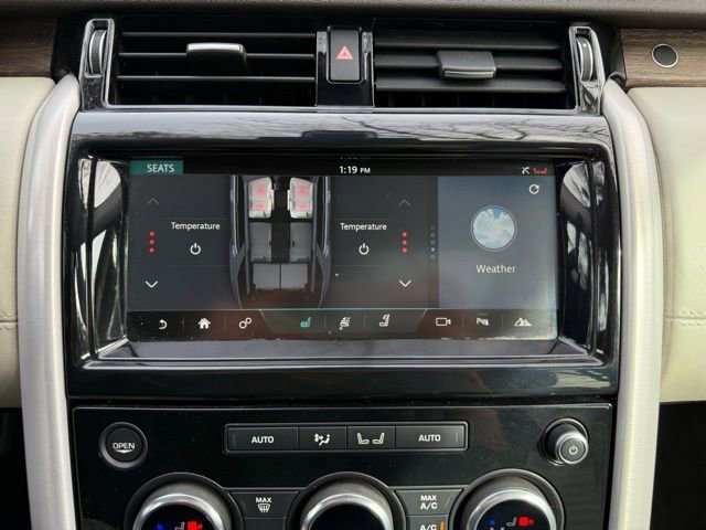 Used 2017 Land Rover Discovery HSE Luxury image 21