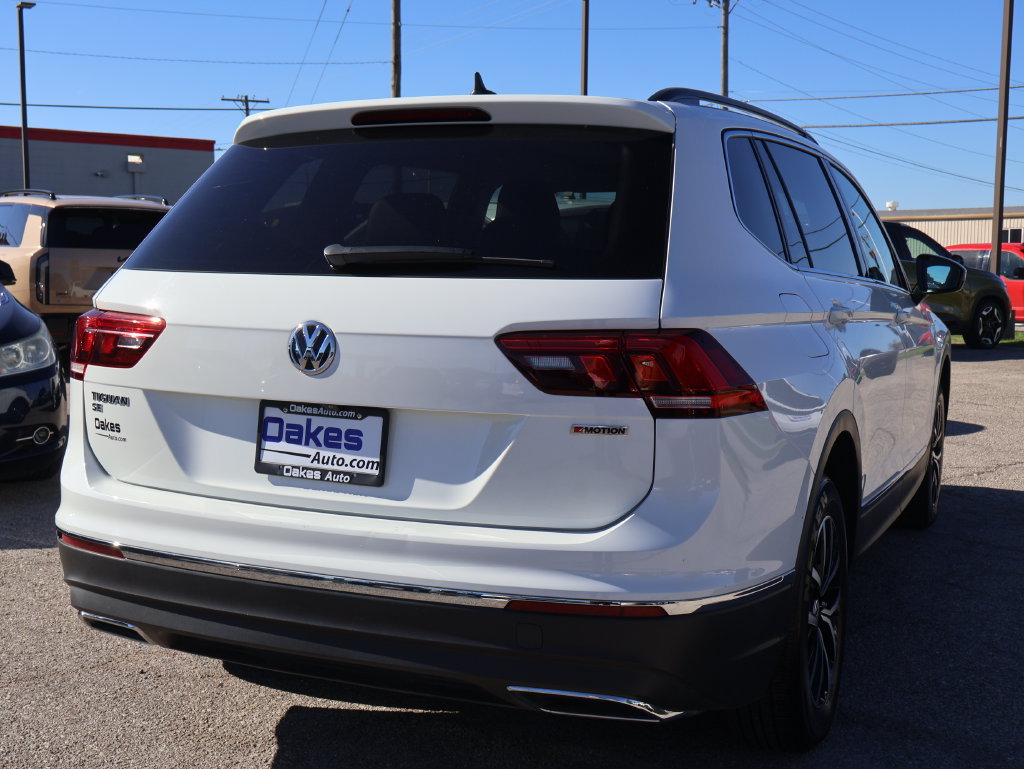 Used 2021 Volkswagen Tiguan SE w/ Panoramic Sunroof Package AWD/4WD image 6