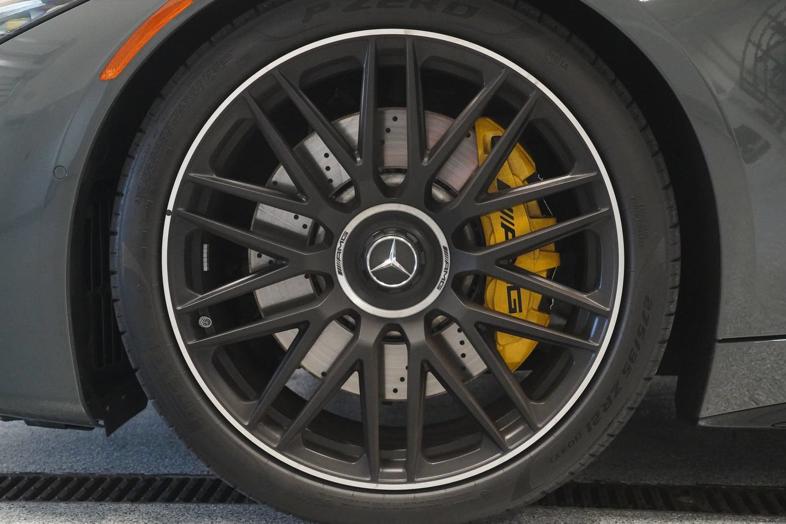 Certified 2025 Mercedes-Benz SL 63 AMG 4MATIC image 11