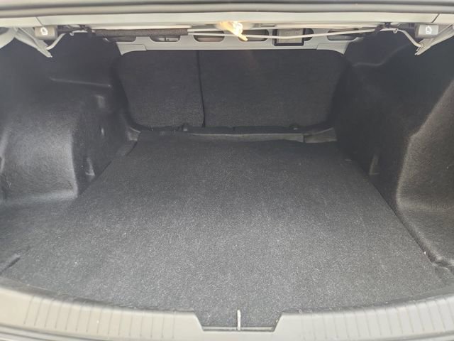 Used 2023 Chevrolet Malibu LS image 23