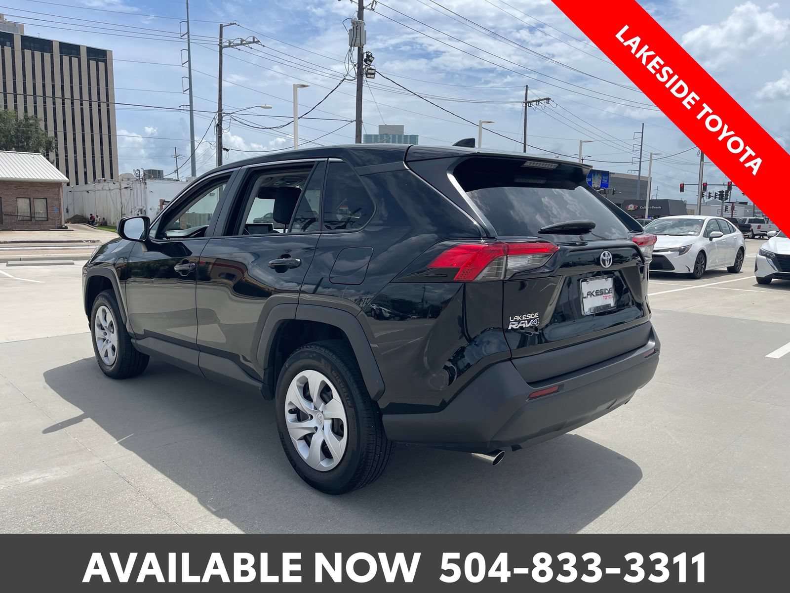 Used 2024 Toyota RAV4 LE FWD image 3
