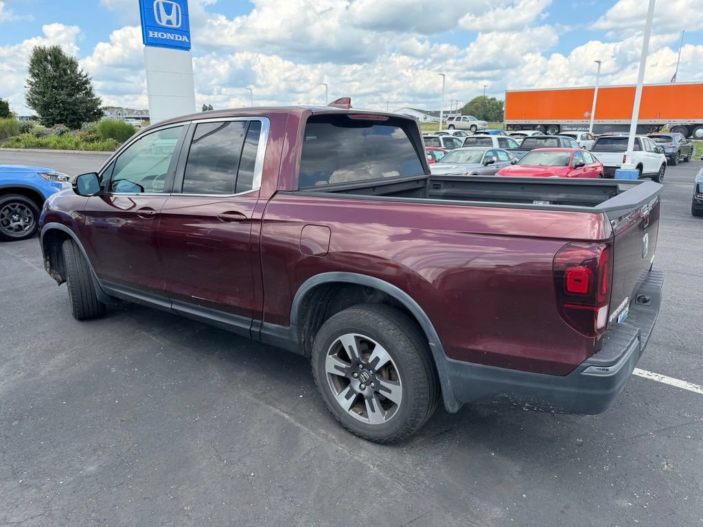 Used 2017 Honda Ridgeline RTL image 2