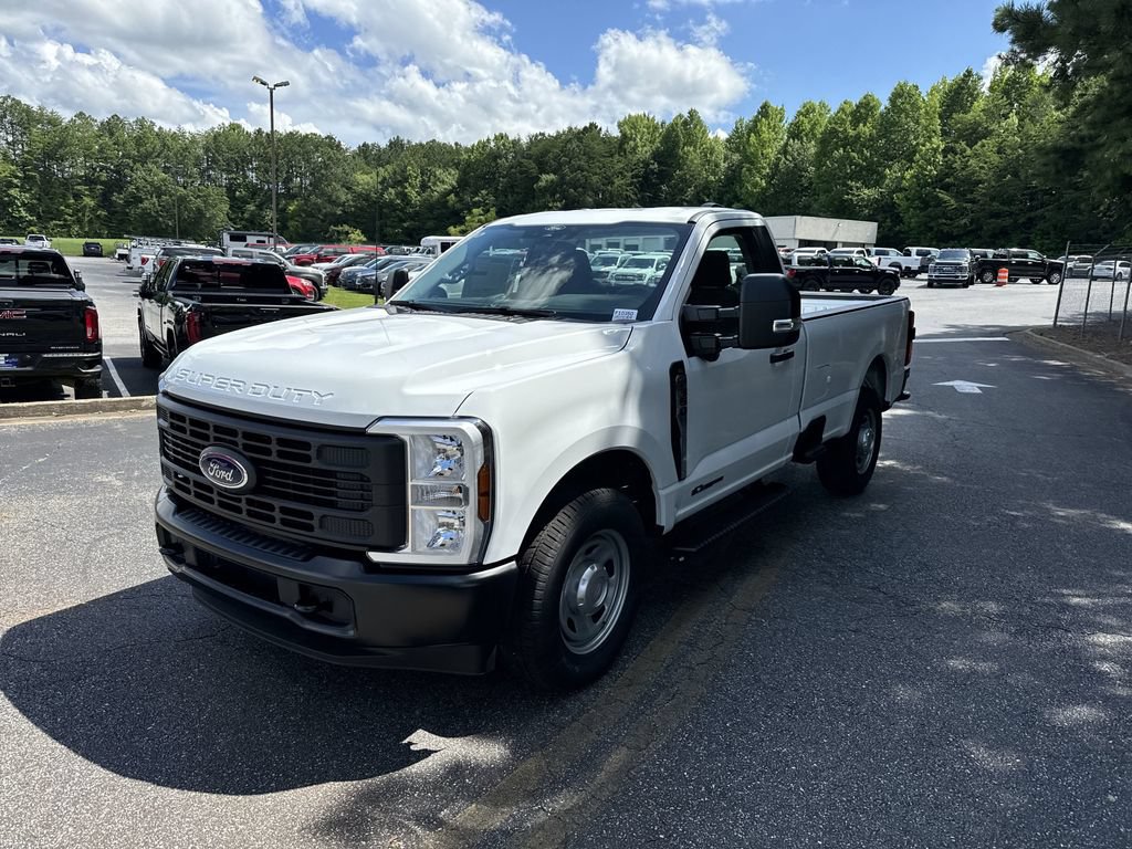 New 2025 Ford F350 XL w/ 360-Degree Camera Package RWD video 3
