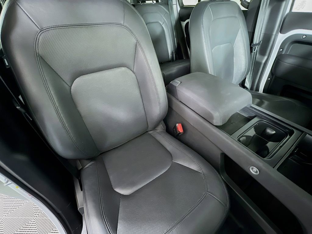 Used 2023 Land Rover Defender 110 S image 30