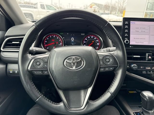 Used 2023 Toyota Camry XSE image 14