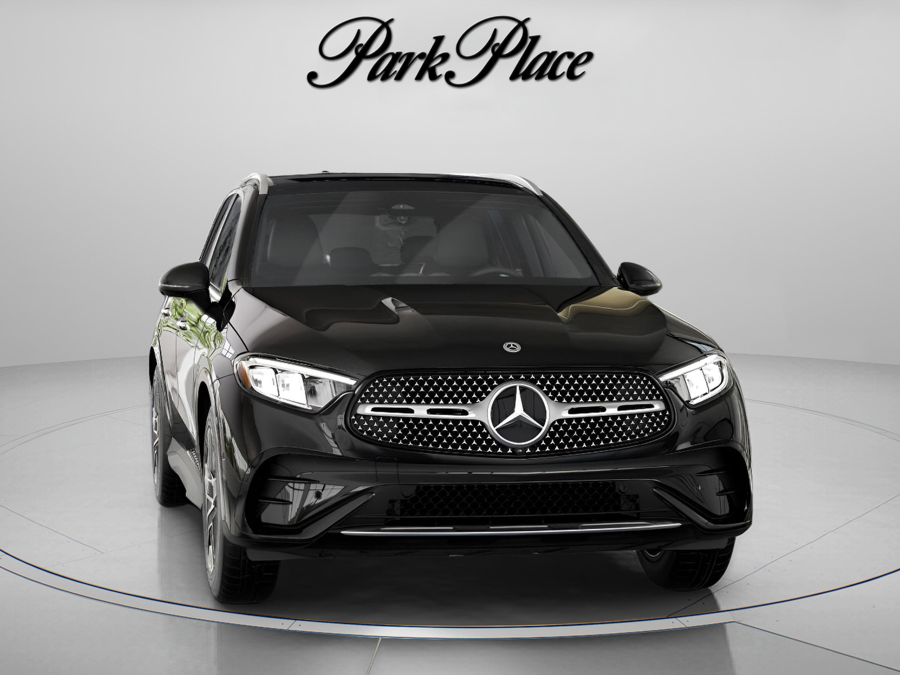 Certified 2025 Mercedes-Benz GLC 300 image 34