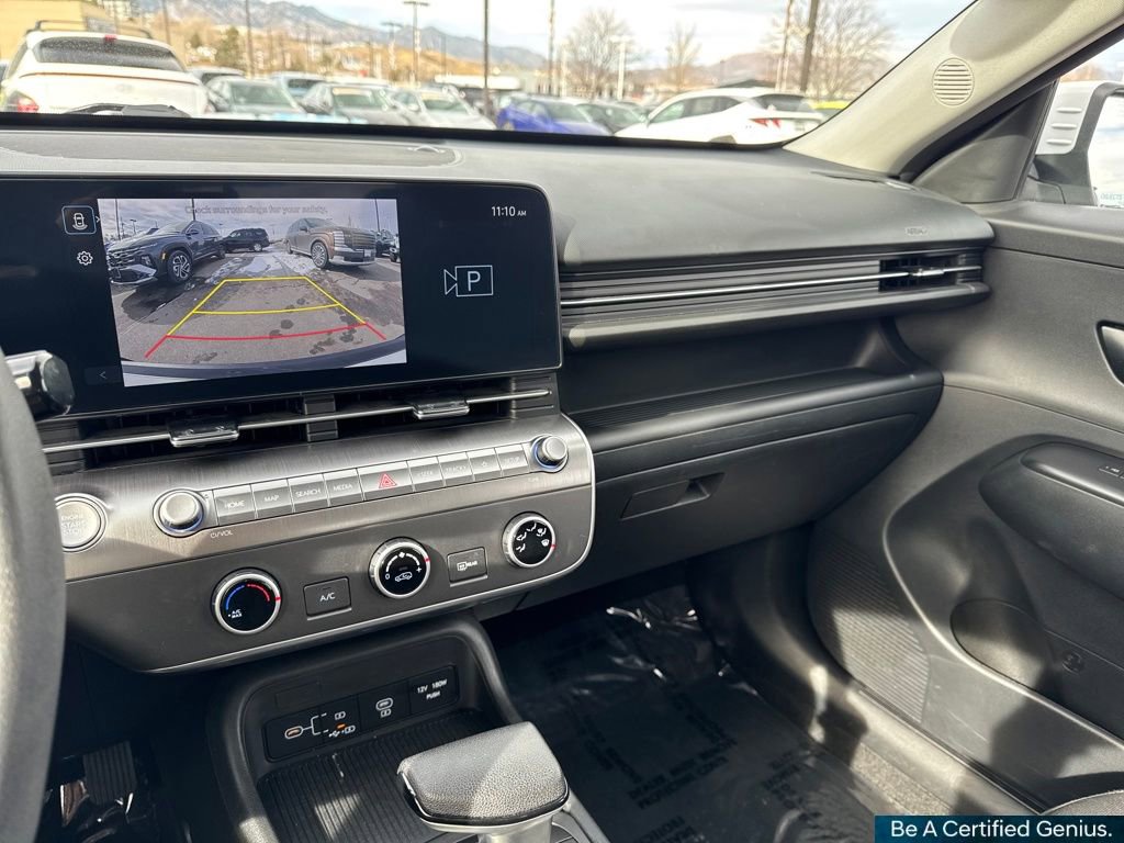 Certified 2024 Hyundai Kona SE image 48
