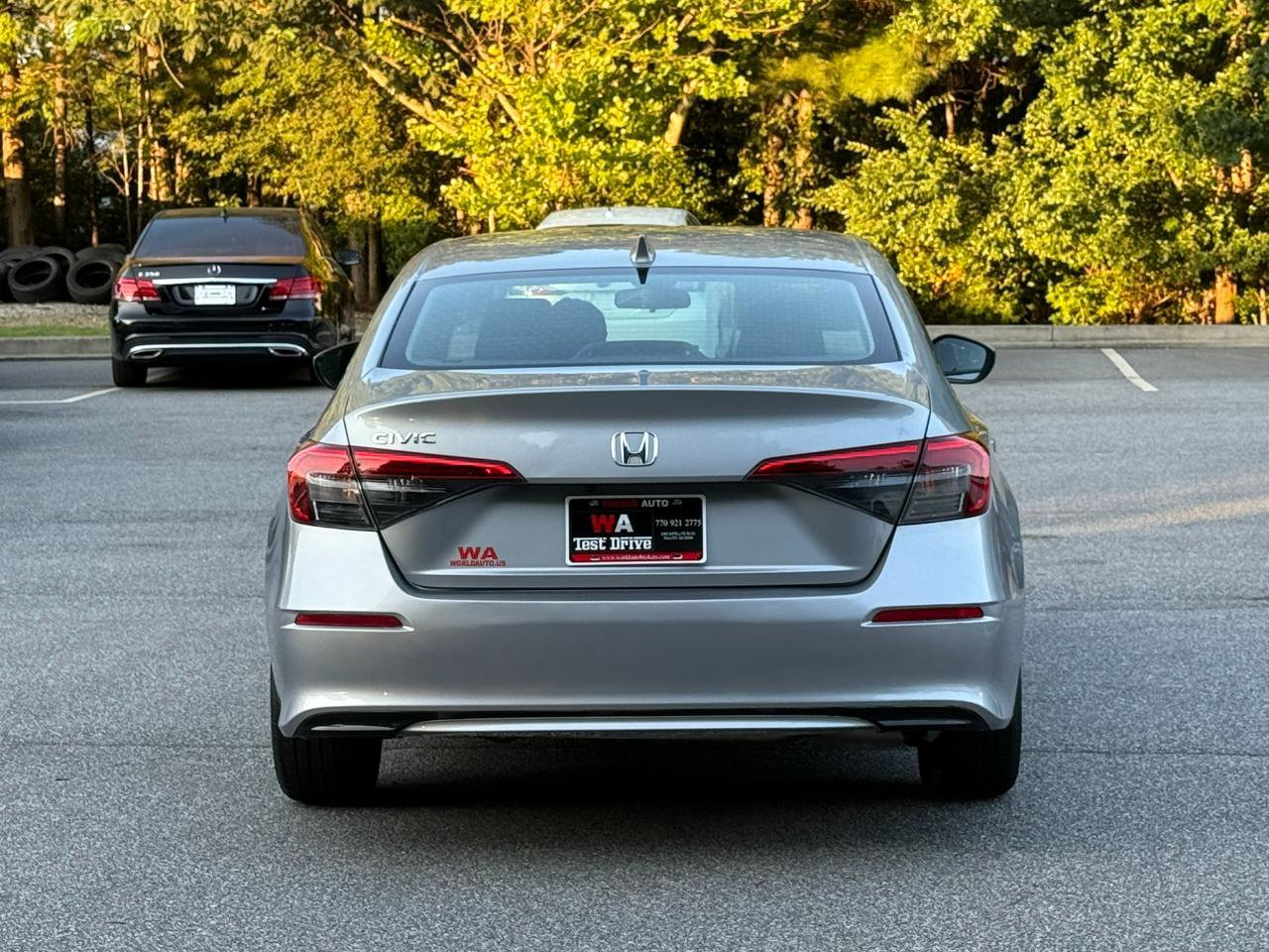 Used 2022 Honda Civic LX image 5