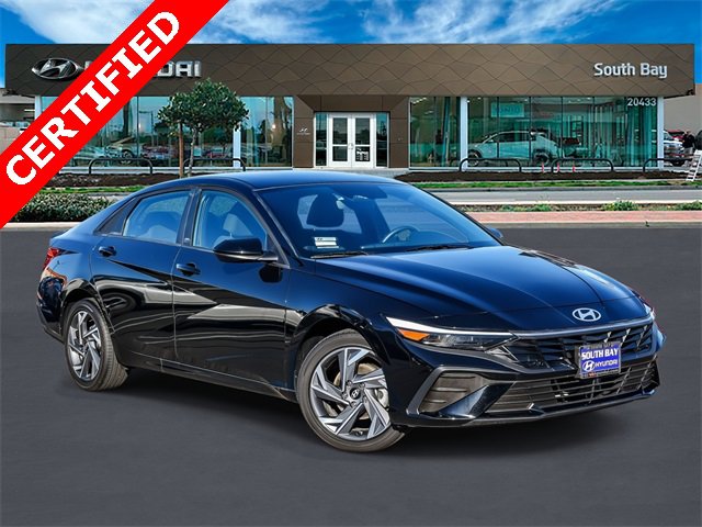 Certified 2025 Hyundai Elantra SEL