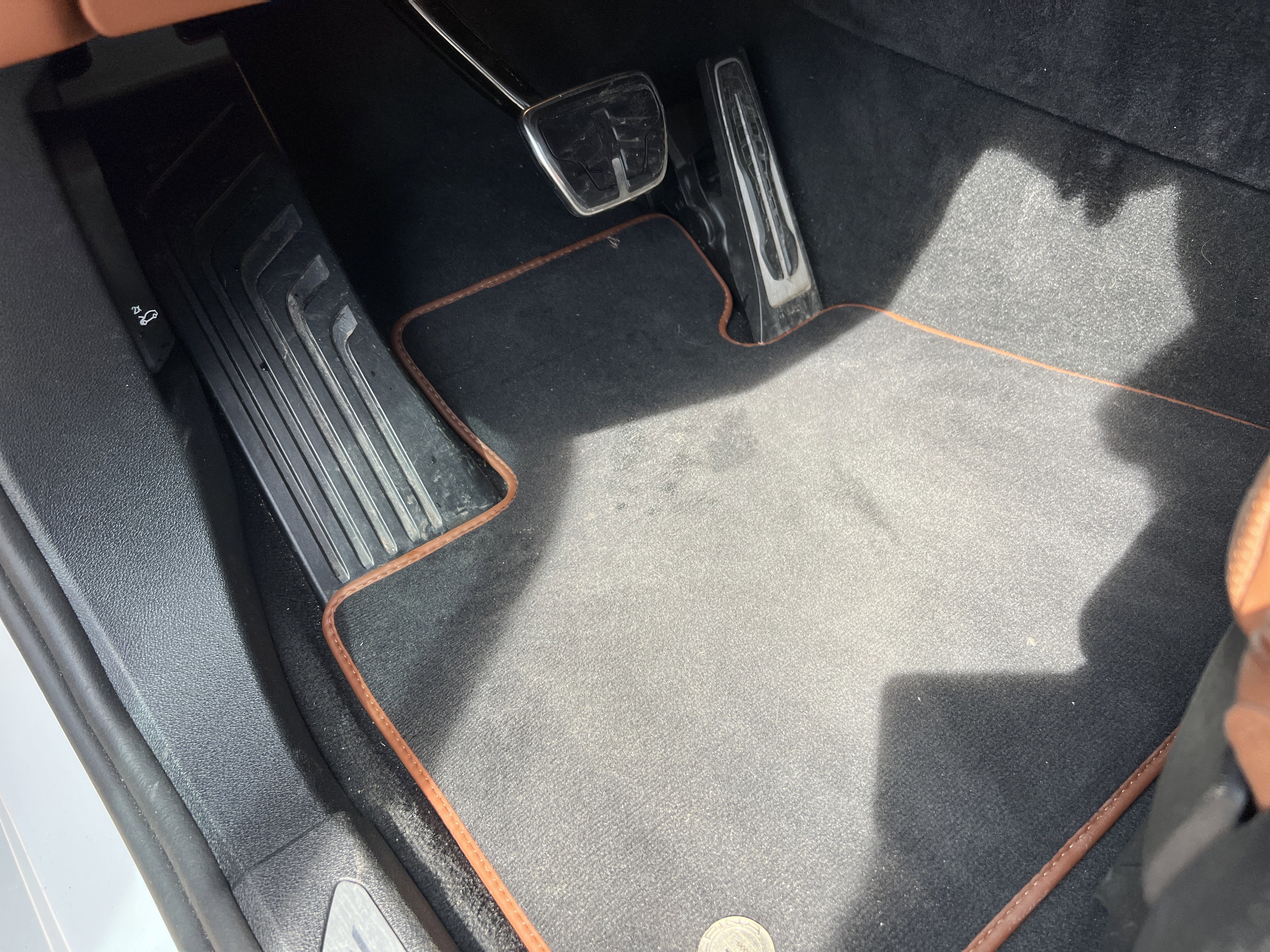 Used 2024 BMW ALPINA XB7 image 16