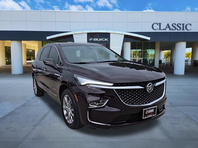 Used 2022 Buick Enclave Avenir w/ Avenir Technology Package FWD video 2