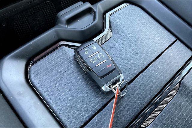 Used 2023 RAM 2500 Limited image 28