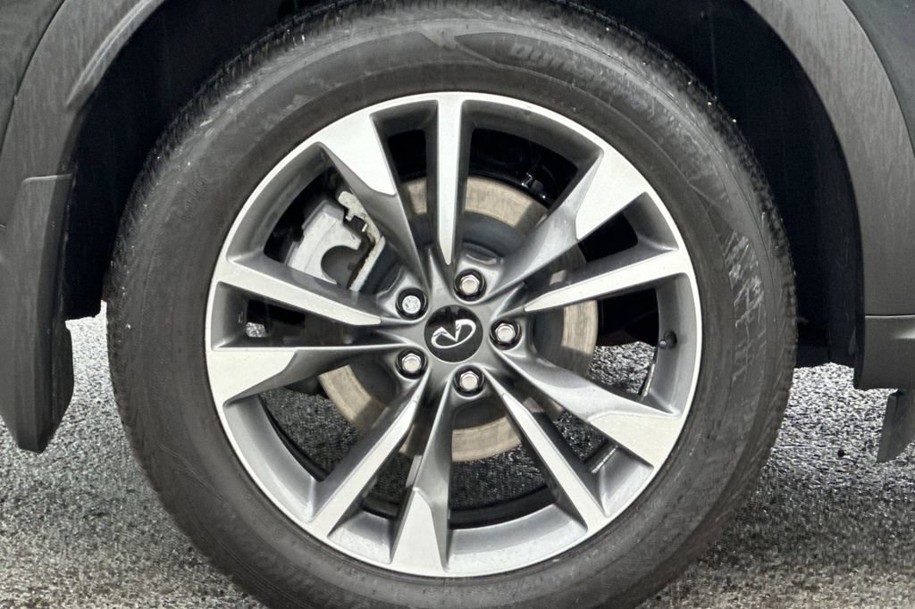 Certified 2025 INFINITI QX60 Luxe w/ Vision Package image 25