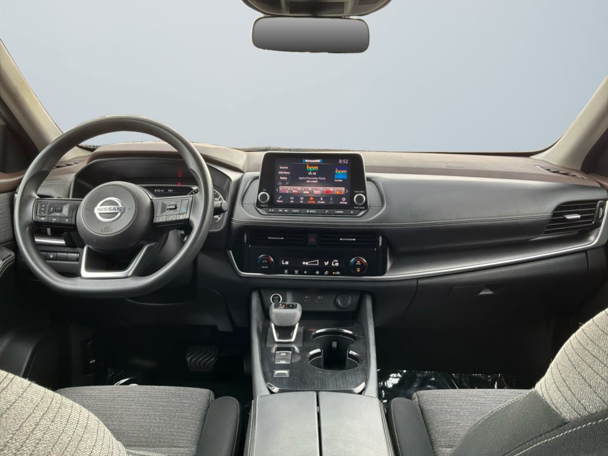 Used 2021 Nissan Rogue SV FWD image 10