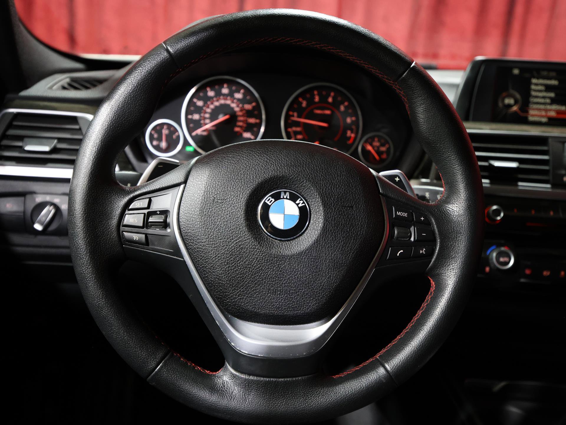 Used 2016 BMW 328i image 16