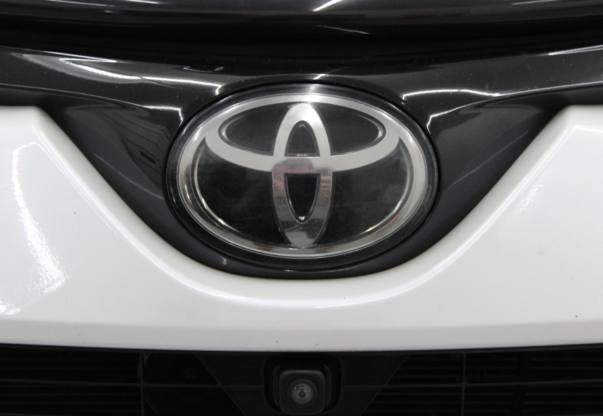 Used 2016 Toyota RAV4 Limited w/ Advanced Technology Package AWD/4WD image 38