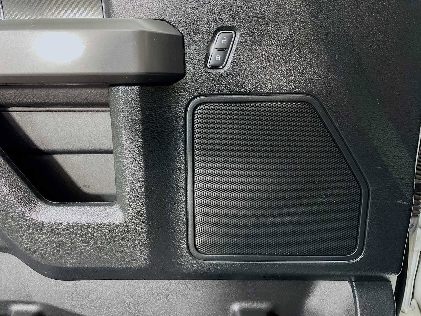 Used 2019 Ford F150 XLT w/ Equipment Group 302A Luxury image 17