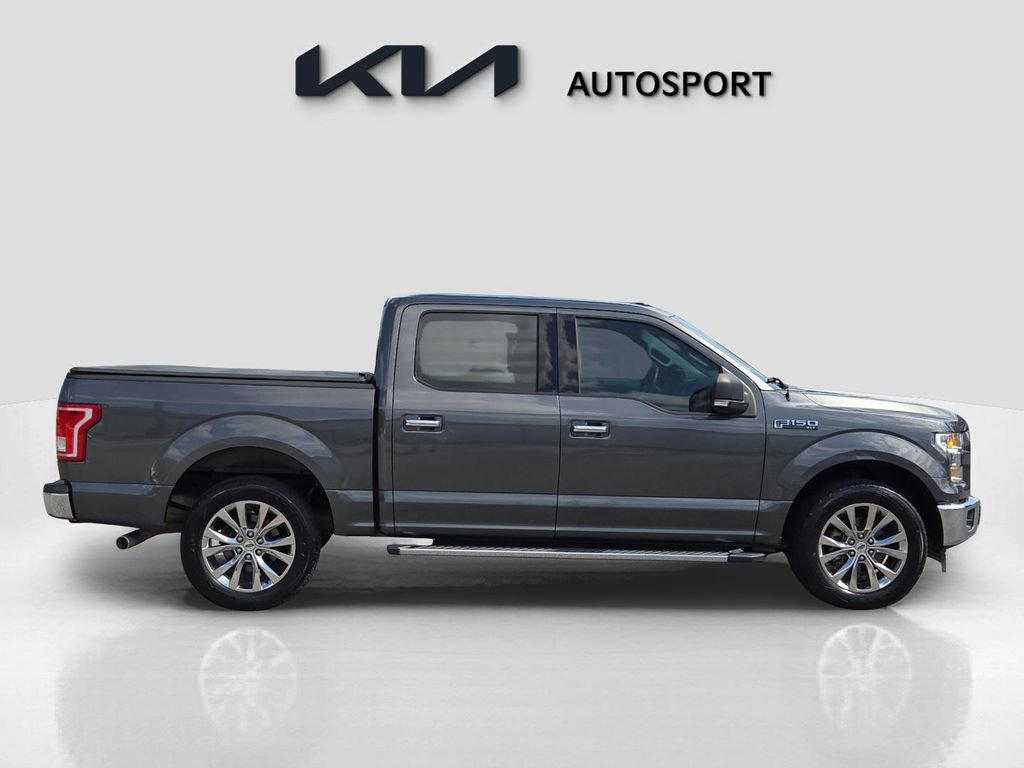 Used 2017 Ford F150 XLT w/ Equipment Group 302A Luxury image 7