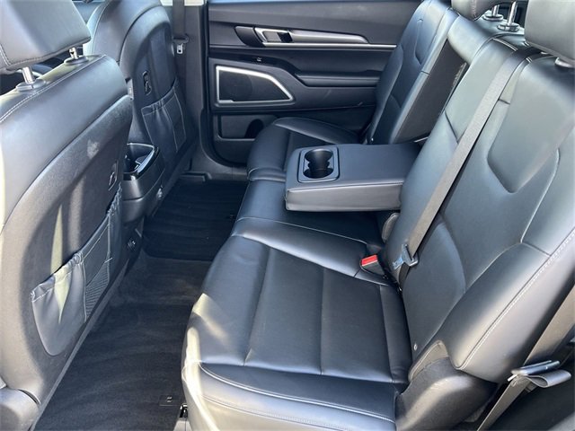 Used 2022 Kia Telluride LX image 22