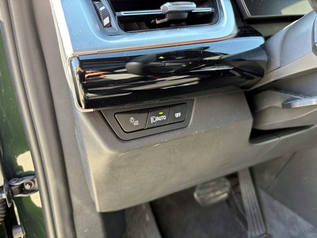 Certified 2025 BMW X1 xDrive28i image 15