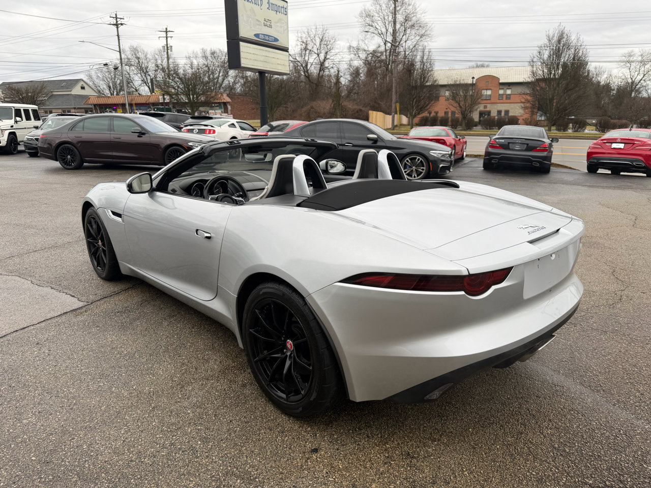 Used 2018 Jaguar F-TYPE Convertible image 22